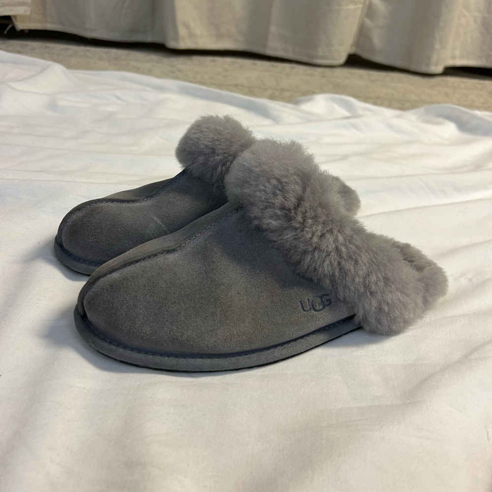 UGG Women's Soft Gray Slippers